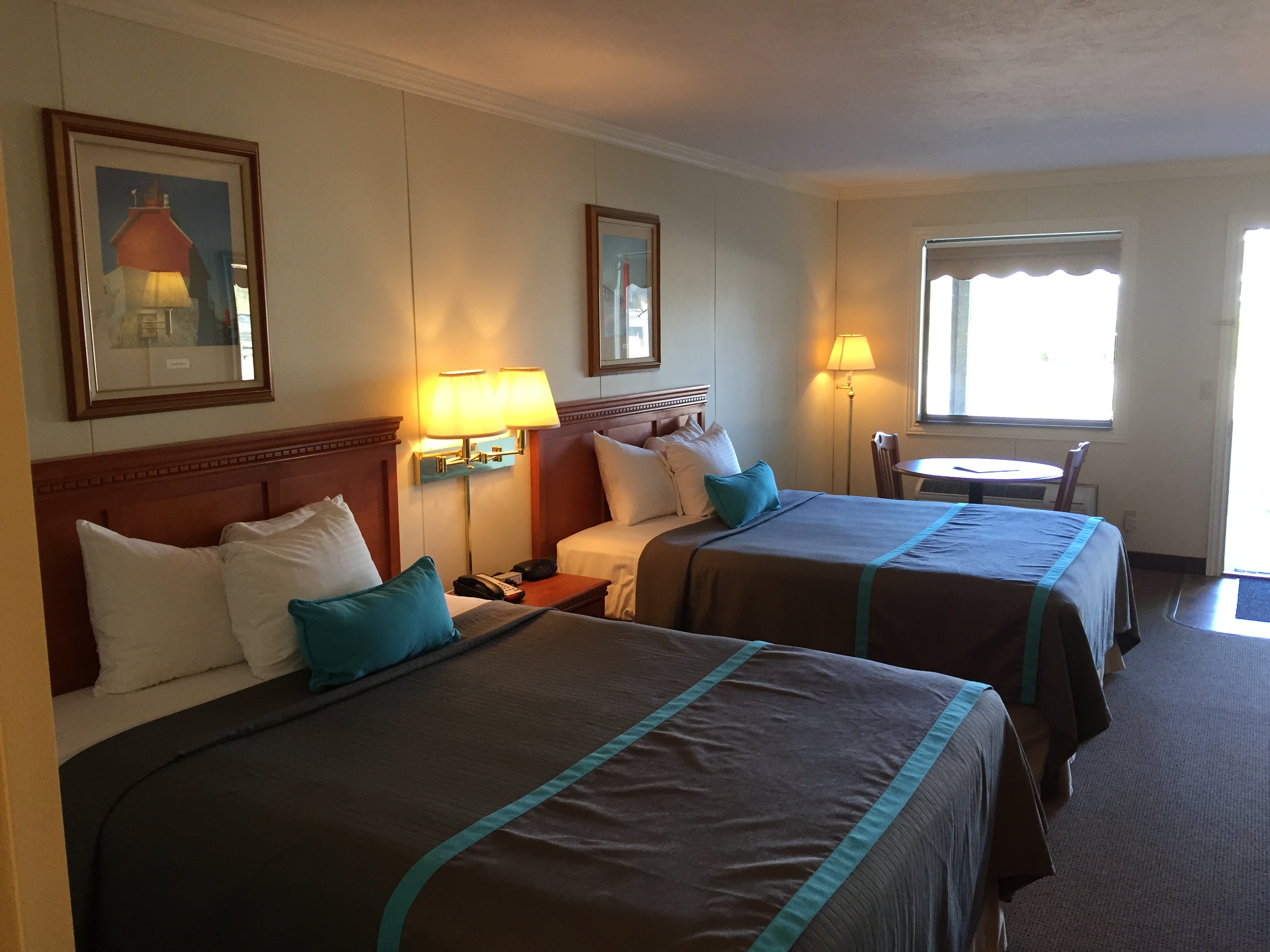 Motel Rooms Harbor Lights Resort